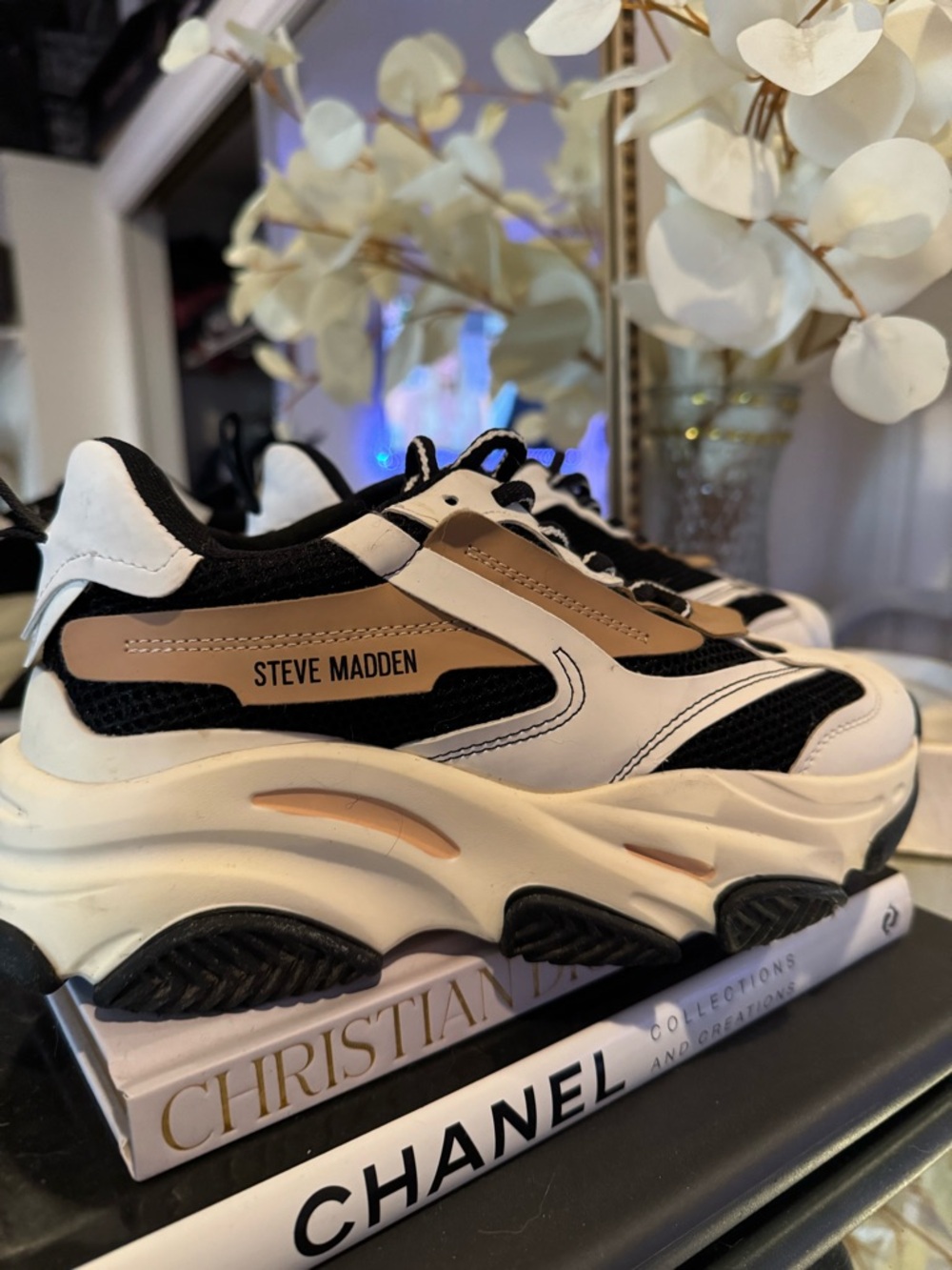 Steve Madden sneakers